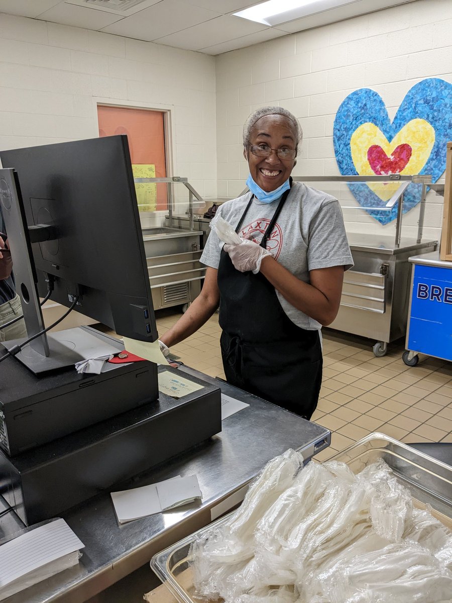 Mrs. Kickert (Claxton 2nd Grade Teacher) tweet media