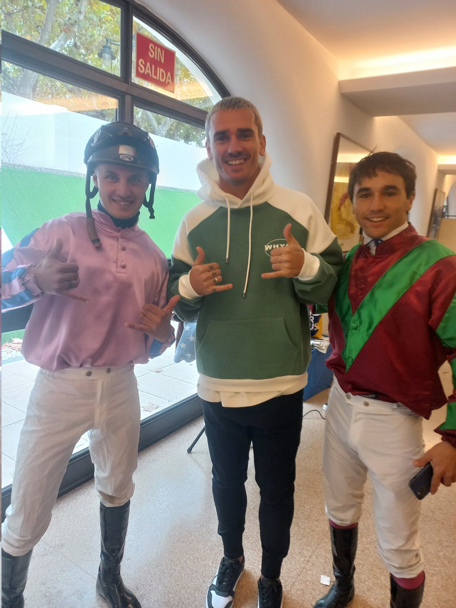 <a href="/AntoGriezmann/">Antoine Griezmann</a> <a href="/jgelabertb/">Jaime Gelabert</a> 🤙