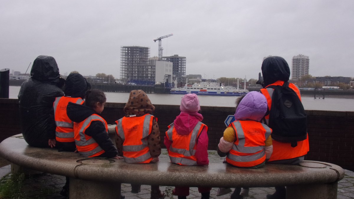 EcttHub's tweet photo. A rainy day down by the riverside! We had a very wet transport walk but the children enjoyed looking out for various vehicles and modes of transport. https://t.co/9DIPdbjfHS