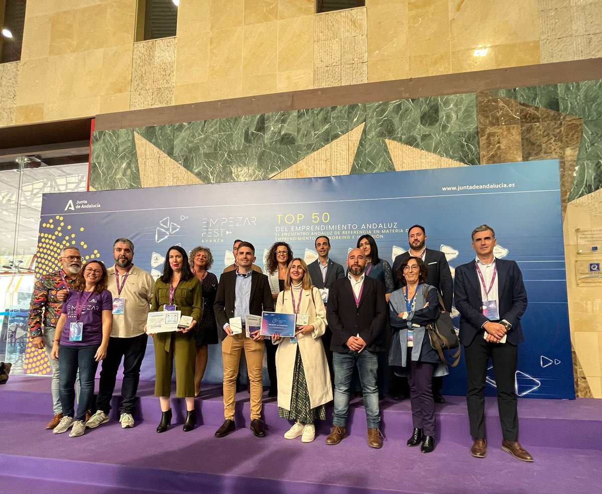 anagonzalez710's tweet photo. Hoy he asistido a #EmpezarFest organizado por @aemprende donde se ha reconocido la labor de los TOP50 del emprendimiento andaluz 💚

🔝 Un evento para el emprendimiento, networking, inversión y mucho más aprendizaje.

👏🏼¡Enhorabuena a los finalistas de #Jaén!

#EmpezarAND https://t.co/UAMSBjEh1x