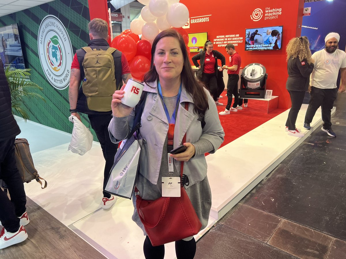 WeAreRSGroup's tweet image. Congratulations to Dora who has won a prize on Day 1️⃣ of the #BigStepChallenge at #electronicaFair 

#WeAreRS