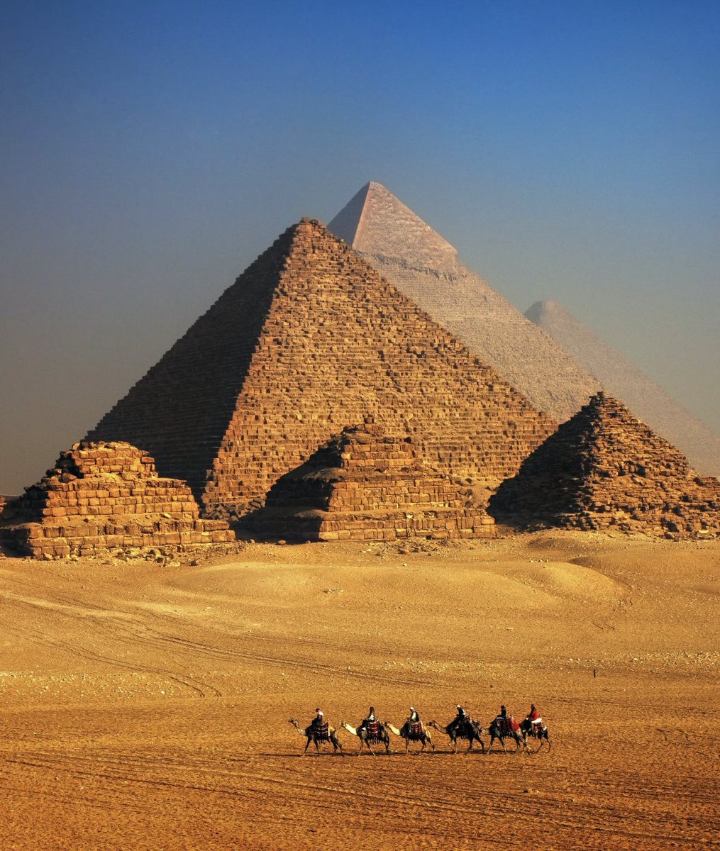 Awardmagic tweet media