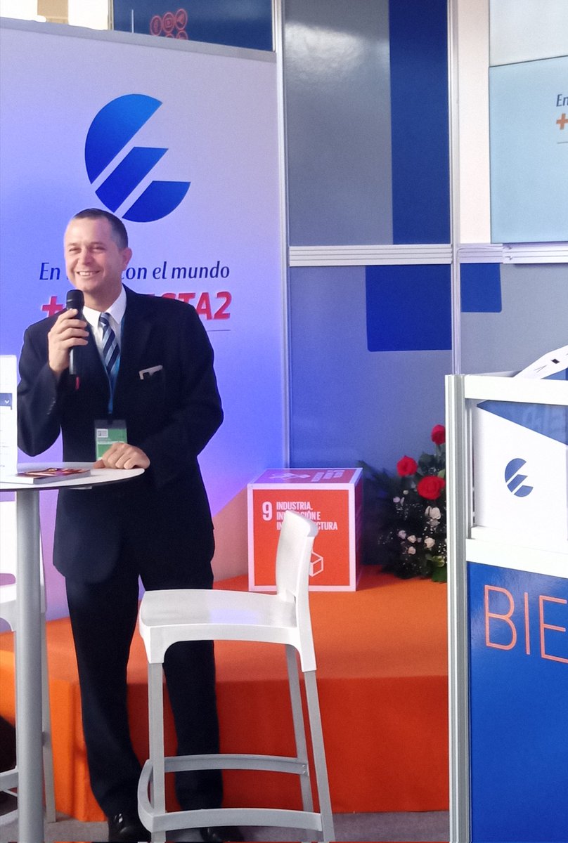 🎤  Nuestro directivo Héctor Mora realiza presentación sobre la plataforma #Transfermóvil y el impulso del comercio electrónico 📲. 
#FIHAV2022