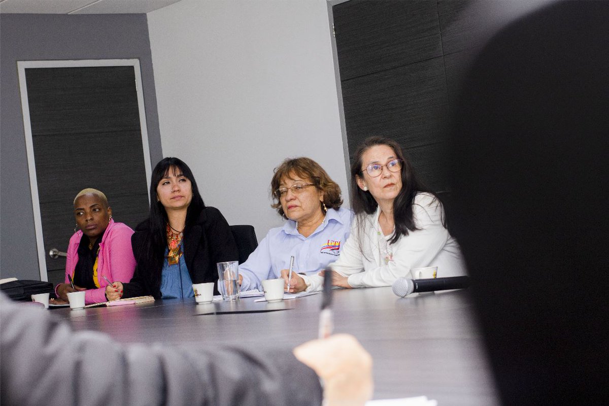 MinTrabajo tweet media