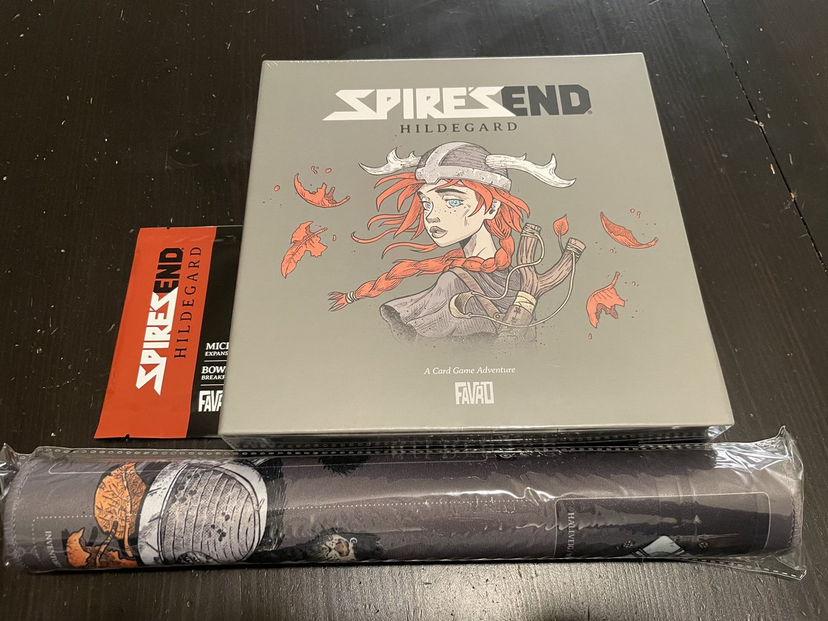 gecudam's tweet photo. Mein erster #Kickstarter ist heute eingetroffen 😊. Schaut gut aus, tolles Artwork, Spielmatte ist such gut verarbeitet. Ich freu mich. #SpiresEnd #Hildegard #solo #boardgame https://t.co/XFQ6wx7PmN
