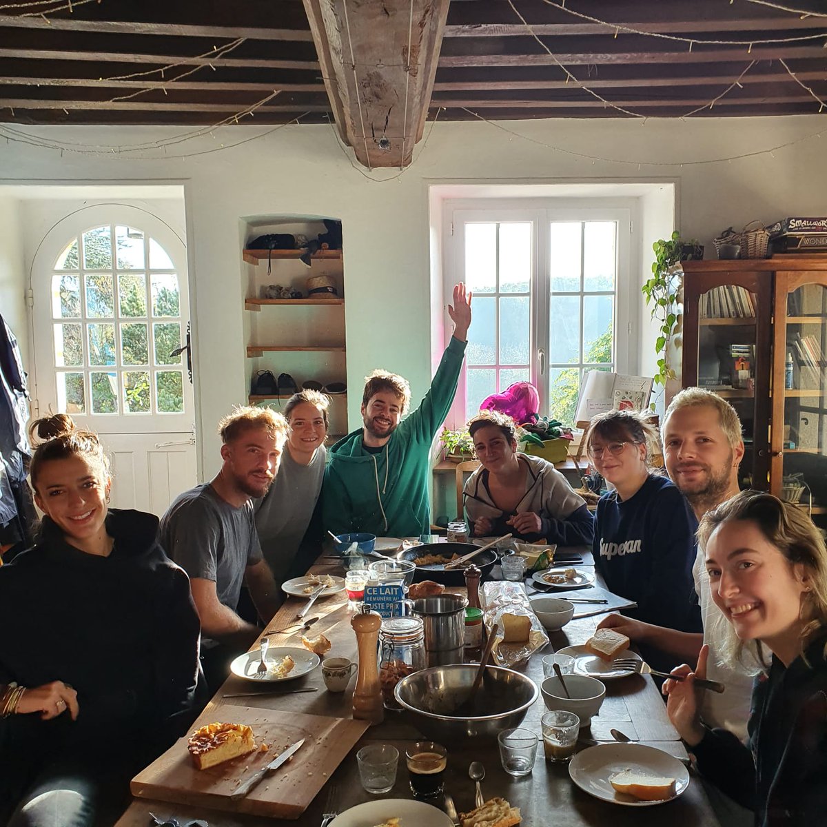 AmedeeBlog's tweet image. 3 mois en pleine nature au sein d’une communauté de freelances fantastiques, ça vous dit ?
sites.google.com/view/la-reside… #freelance #digitalnomad