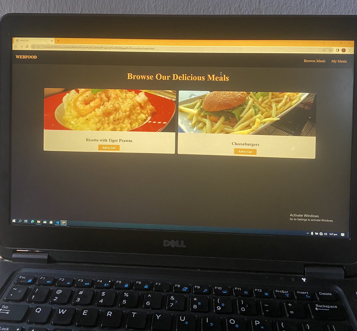 IgweEmmauzo's tweet photo. Day 3. Completed a website today #100daysofcode #mylearnings #html #css #Devskiller #Academind https://t.co/gvf8l2PkjH