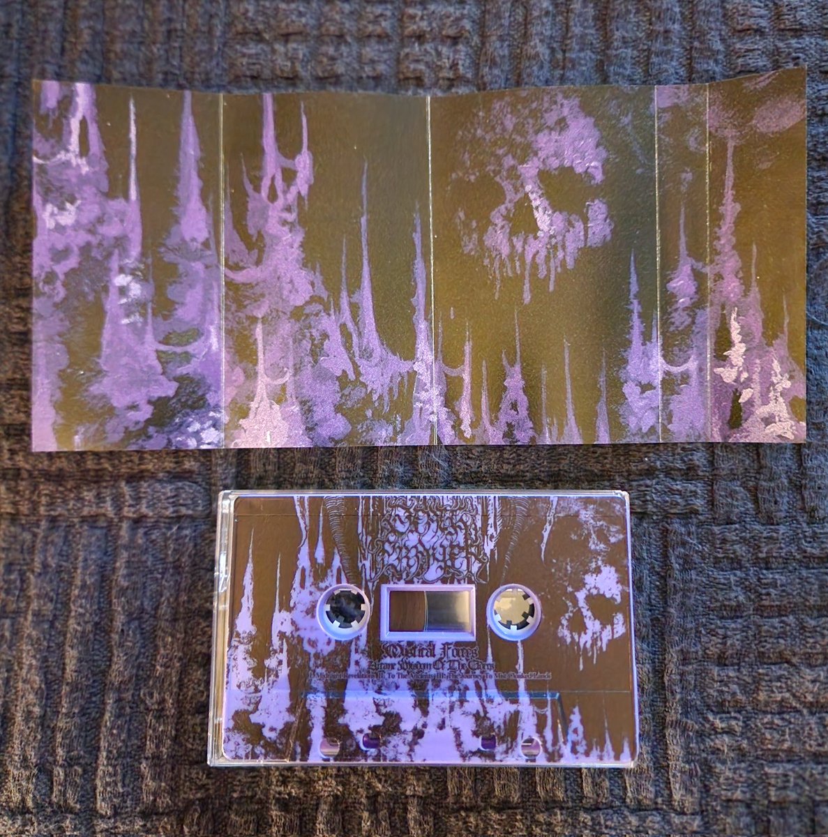 LordOfTheShado8's tweet photo. Can Black Metal Monday cintunue into Tuesday? Yes.. yes it can. Droped today from the family #DeathPrayerRecords #MysticalForces #ArcaneWisdomOfTheElders oh and yes a review will be happening. Hails #Foras. #LordOfTheShadows https://t.co/oiLcFbalTd