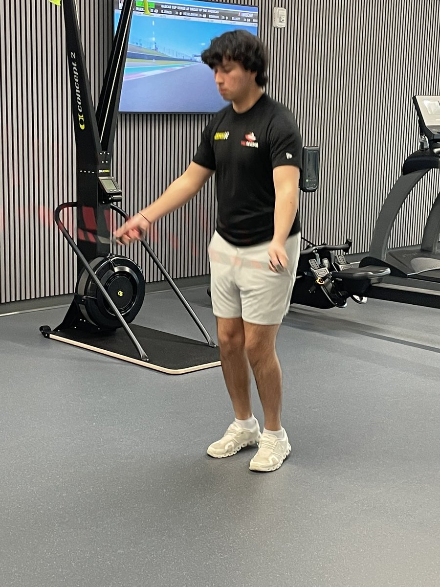 .<a href="/NLyons14/">Nathan Lyons</a> Lucas Vera, Caleb Johnson and @Quinnthefin12 putting in work during the athletic evaluation of the <a href="/AdvanceAuto/">Advance Auto Parts</a> Drive for Diversity Combine. #TeamChevy