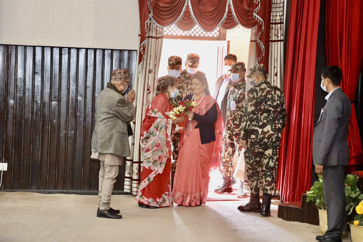 bheribas's tweet photo. दिबंगत तेजश्री थापाको पुनीत स्मझनामा सम्पन्न तेजश्री स्कूल नबयुबा यौन दुर्ब्यबहार प्रतिरोध सशक्तिकरण पहल अध्यनको नतिजा आज वहॉको ५६जन्मजयन्तीमा अन्तराष्टरिय मंचमा महिला राजनीतिक ट्रेलब्लेजर पुरस्कृत सम्मानिय राष्ट्रपति बिद्यादेबी भंडारीज्यु बाट आज सार्बजनकिकरण भएको हाम्रो सौभाग्य! https://t.co/7RXBu3SHOx