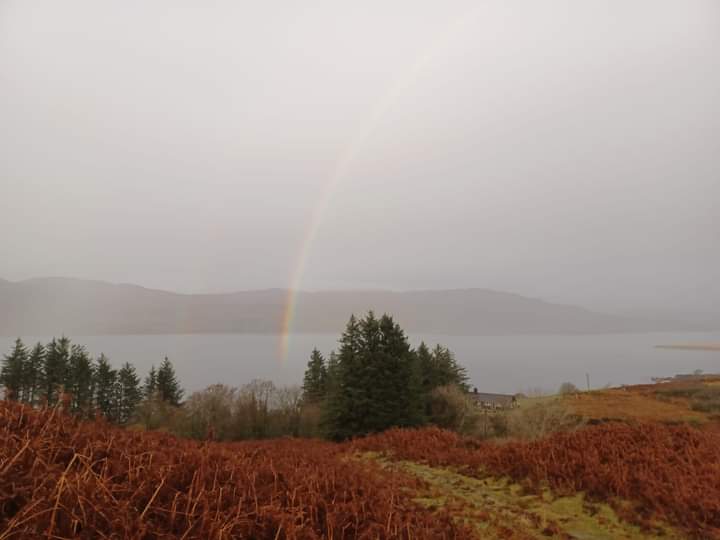 scottishgrumpy's tweet image. Full length double rainbow on Mull this afternoon.