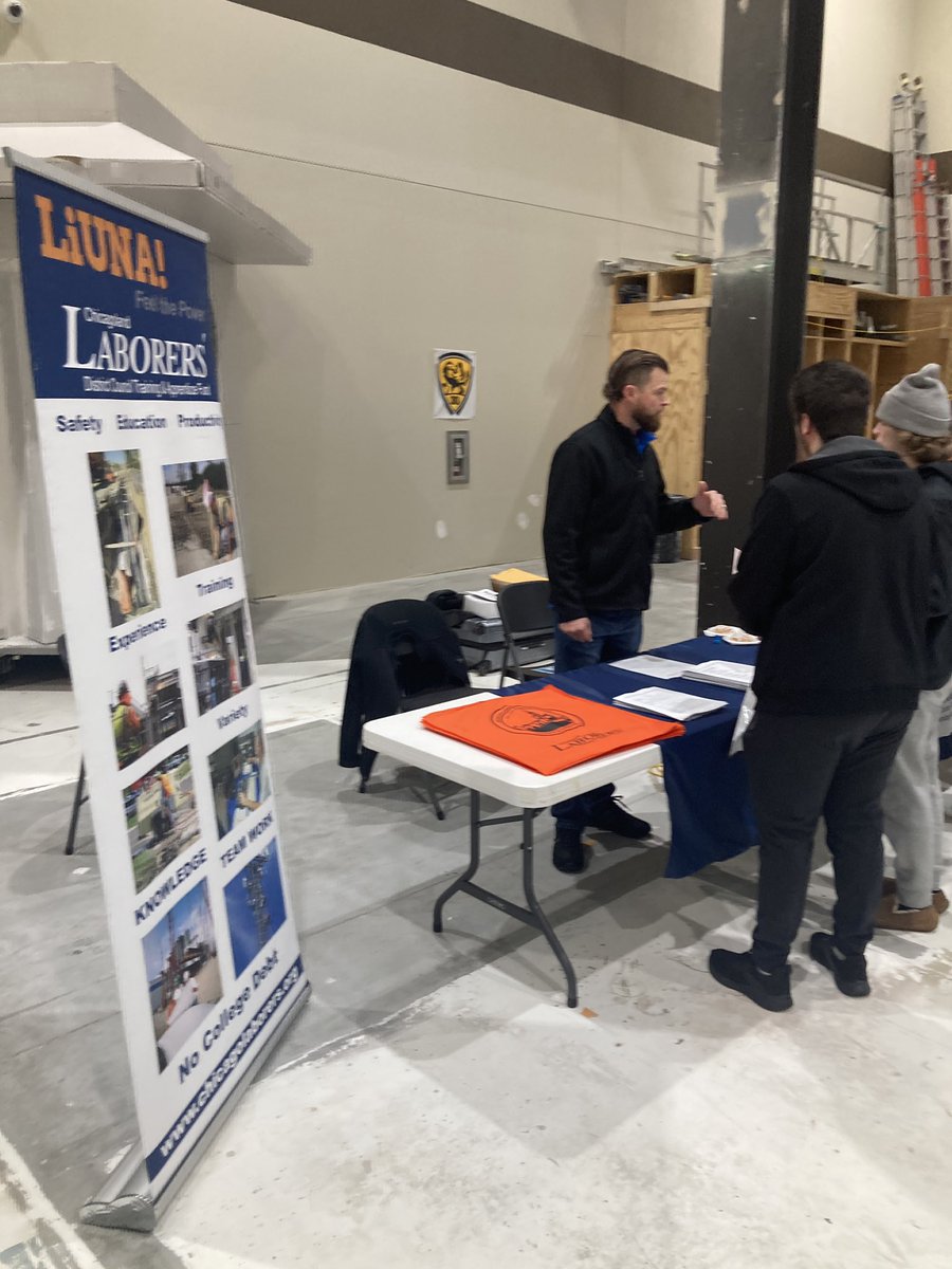 Thank you <a href="/valees/">Patrick Mahoney</a> for putting on the Apprenticeship Trade Show for local high school students.  DGN students had a great time talking with local union reps and leaning about apprenticeships.
#WeAreDGN