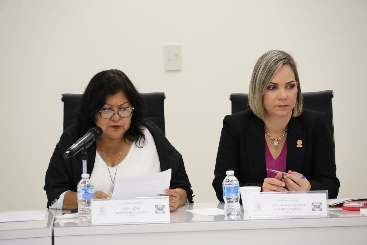 CongresoTams's tweet photo. #EnComisiones Con algunas adecuaciones, se declaran procedentes reformas a la Ley de Salud y al Código Penal, con el objeto de garantizar que la ejecución de los actos médicos no se siga criminalizando y se delibere de manera objetiva. https://t.co/SQuyFl4OkA