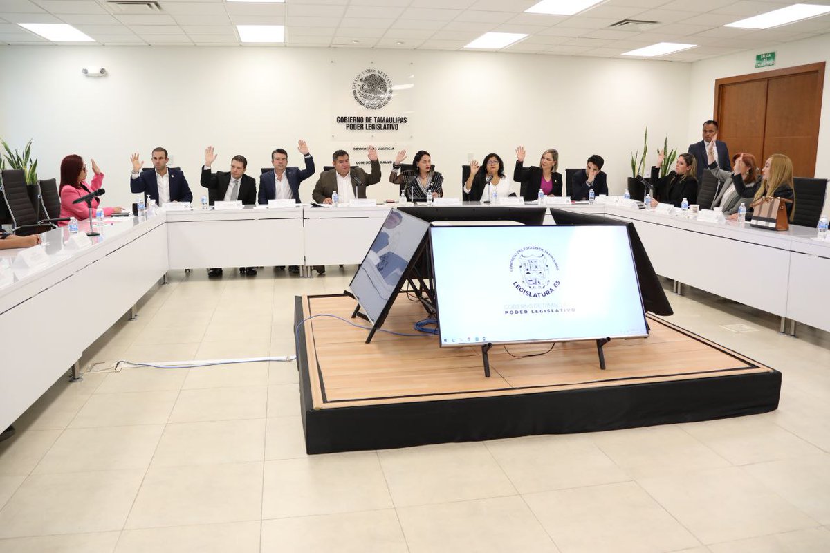 CongresoTams's tweet photo. #EnComisiones Con algunas adecuaciones, se declaran procedentes reformas a la Ley de Salud y al Código Penal, con el objeto de garantizar que la ejecución de los actos médicos no se siga criminalizando y se delibere de manera objetiva. https://t.co/SQuyFl4OkA