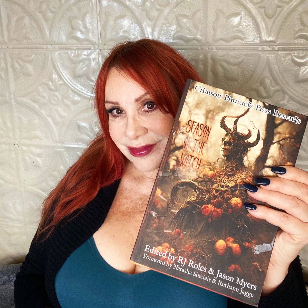 One of the nicest hardcovers I own! Proud to foreward this amazing collection of talent with <a href="/ClanWitchAuthor/">Natasha Sinclair</a> <a href="/RJRolesAuthor/">RJ Roles</a> <a href="/JMyersAuthor/">Jason Myers Author</a> us.amazon.com/gp/product/B0B…