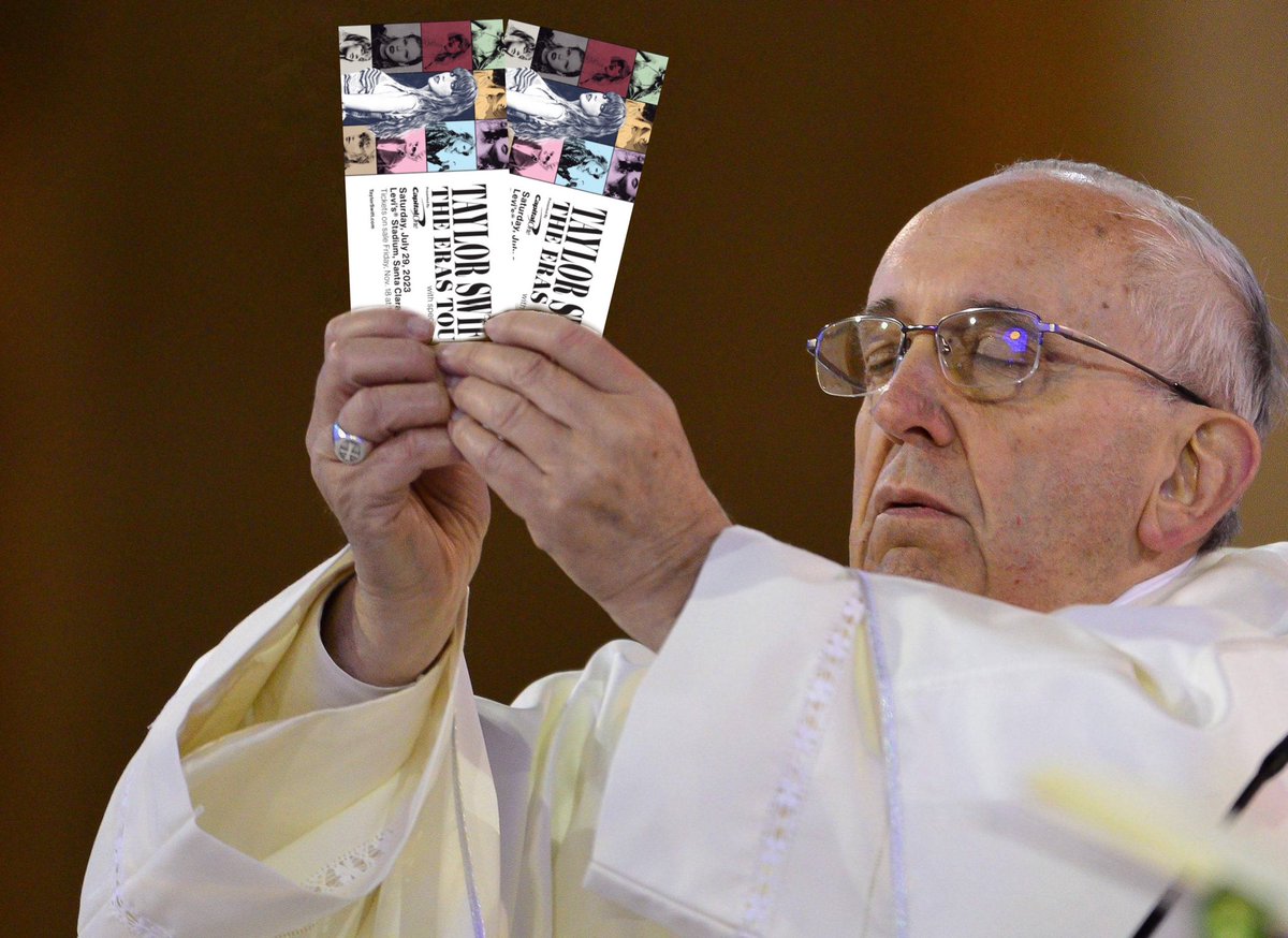 hercampustamu's tweet photo. Manifesting that I will get Taylor Swift tickets even though Ticketmaster is falling apart at the seams https://t.co/cc1G73pAHN