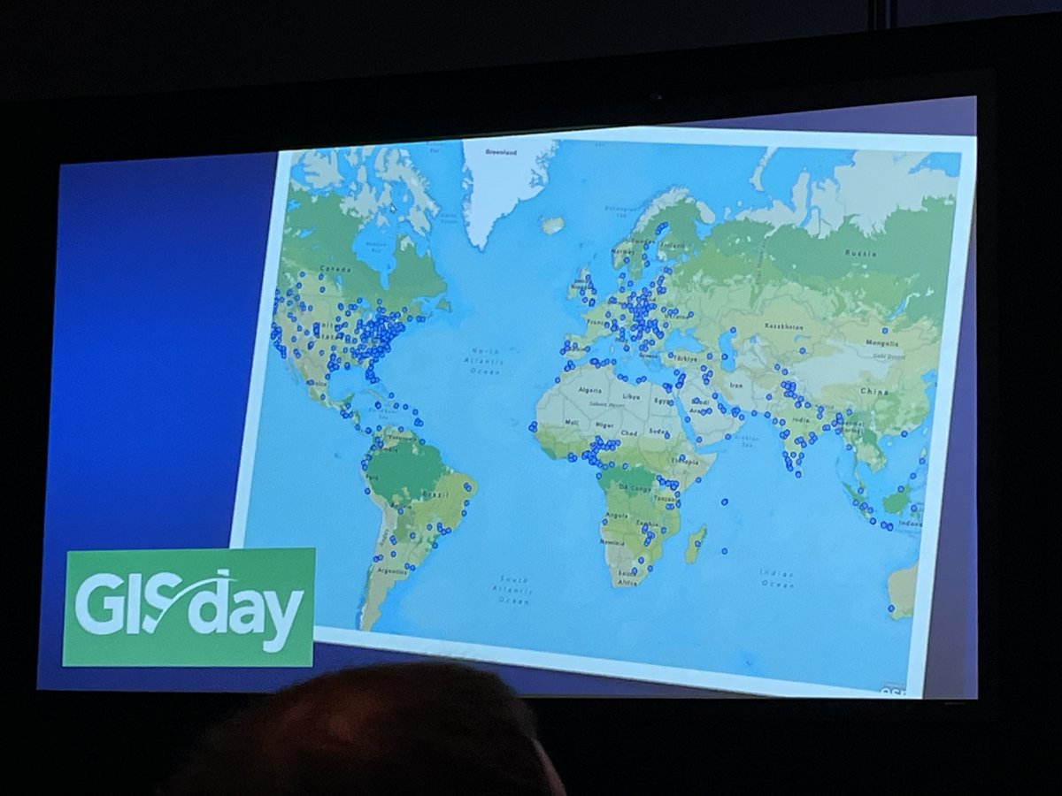 SpatialAce's tweet photo. Crystal Dorn kicks off the #Esri Pacific User Conference acknowledging #GISDay &amp; the Esri California Regional Staff #EsriPUC #GIS #ArcGIS #URISA https://t.co/V7ONabAHpn