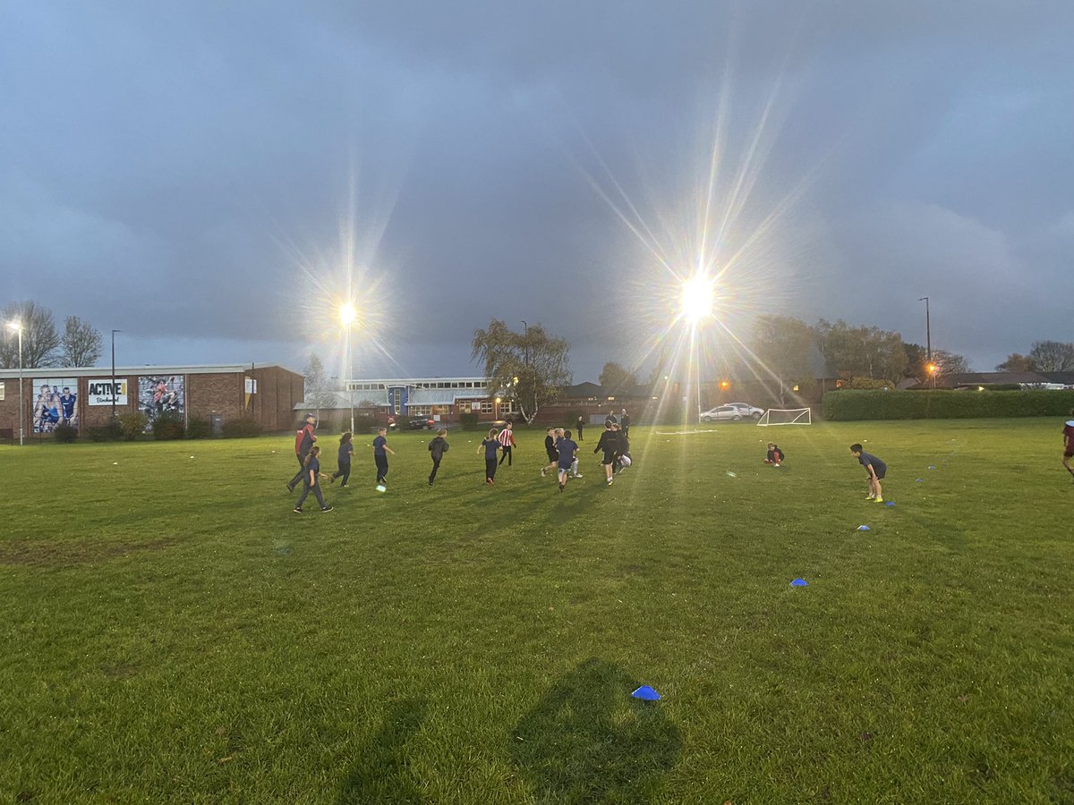 What a fantastic first event for the <a href="/Lincoln_Rugby/">Lincoln Rugby Club</a> schools hub for the year! 🤩

A huge well done to our 2 teams and <a href="/saxilby_school/">Saxilby Church of England Primary School</a> and <a href="/nettlehamjunior/">Nettleham Junior</a> for coming down and making our first one of the year a huge success! We cannot wait for the next one  🏉