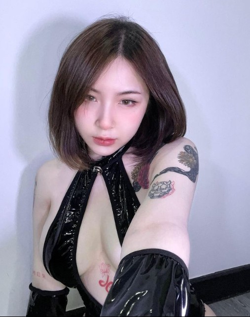 คืนนี้ใครอยากเสียว กดติดตาม รีทวิต ส่งรูปหุ่นตัวเองมาก่อน เค้าจะสุ่มคอลเสียวด้วย 

#เงี่ยน  #เสียวหี #แลกรูป #เสียว #เงี่ยนควย #เหงา #เหงาหี #หีมัธยม #เงี่ยน #imgxforลั่น #เงี่ยนไม่ไหว #อยากโดนกระแทก #ร่านหี #คันหี #ดูหีฟรี