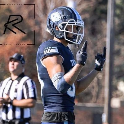 JUCOFFrenzy's tweet photo. 2023 (@TritonNation) JUCO WR @cal_weidemann was offered by SIU @SIU_Football 
HL  https://t.co/KSOJzdU01z https://t.co/yyT61qh33W