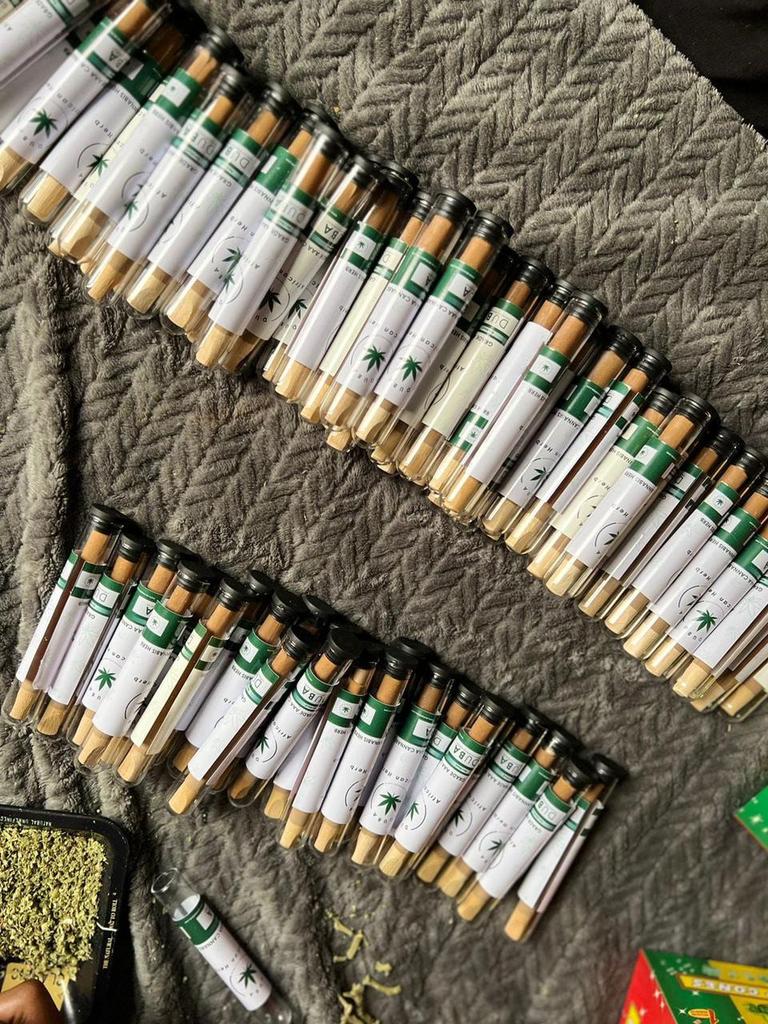 The only healthy smoking I know 🥰👏 #RevMedDubaCannabis