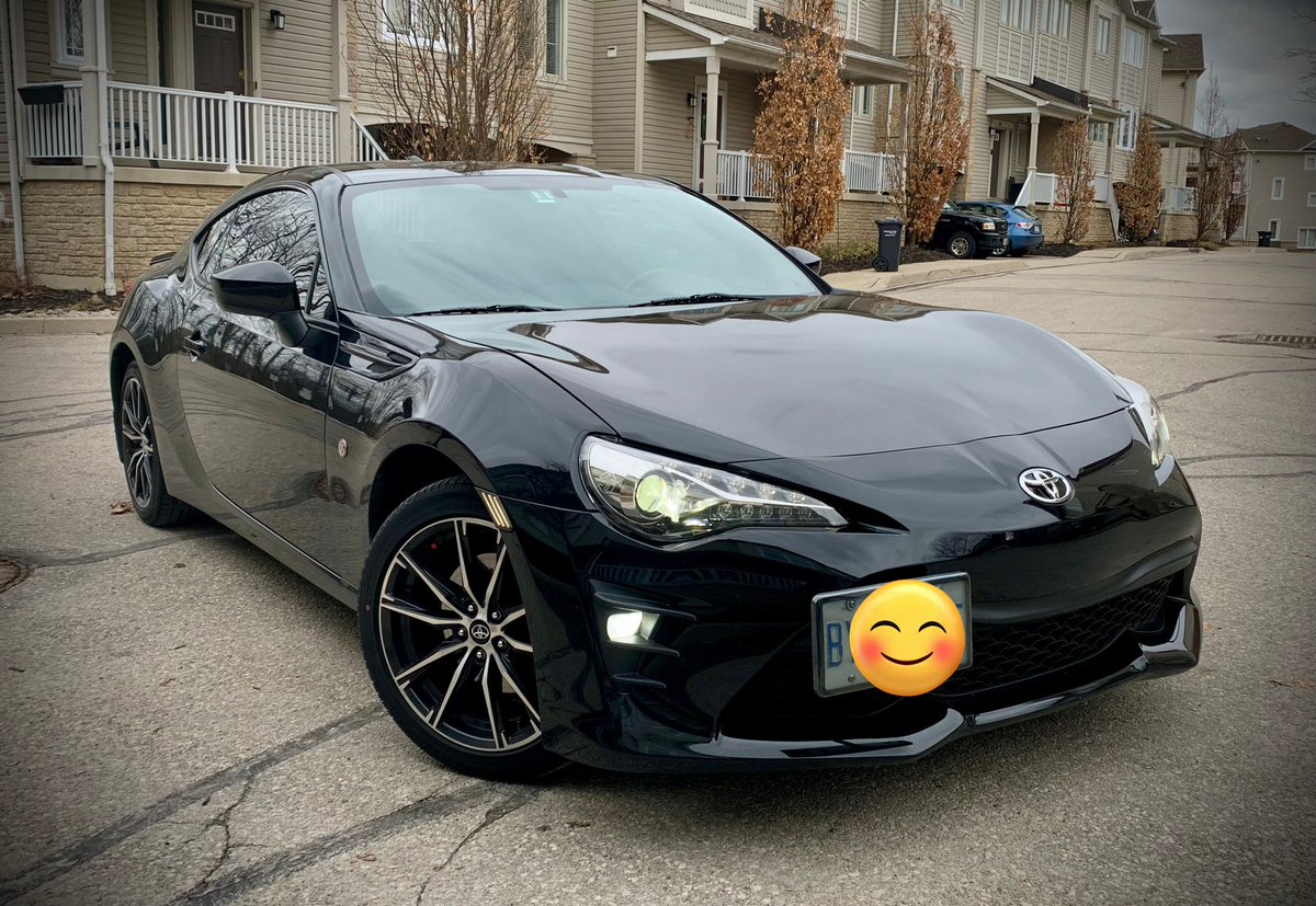 puckdoggy's tweet image. My seasons: Bug Season, Patio Season, Hockey Season, and finally, the dreaded Put-My-Car-Away Season 😭 #LoveToDrive #Toyota86