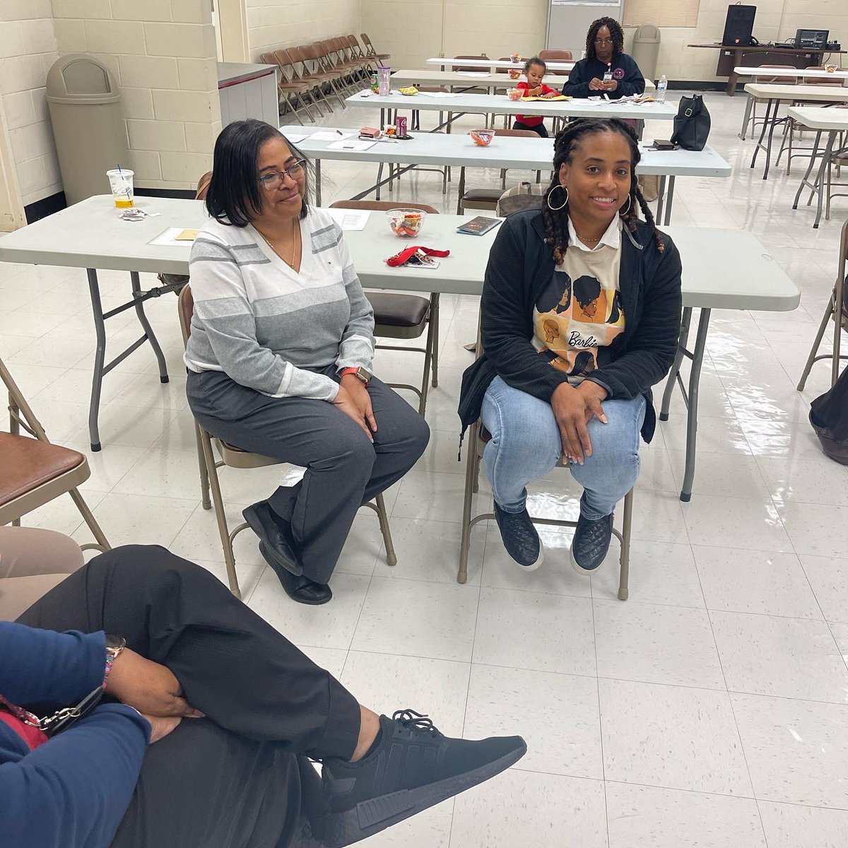 aeopsc's tweet photo. We had the pleasure of having Dr. Trevor T.Ivey- Executive Director of Liberty Steam Charter School as our Guest Speaker for the month of November!!! He focused on how office professionals impact the workplace by being on the forefront &amp;creating a circle of kindness❤️📚Inspiring https://t.co/HKjPbBmzk2