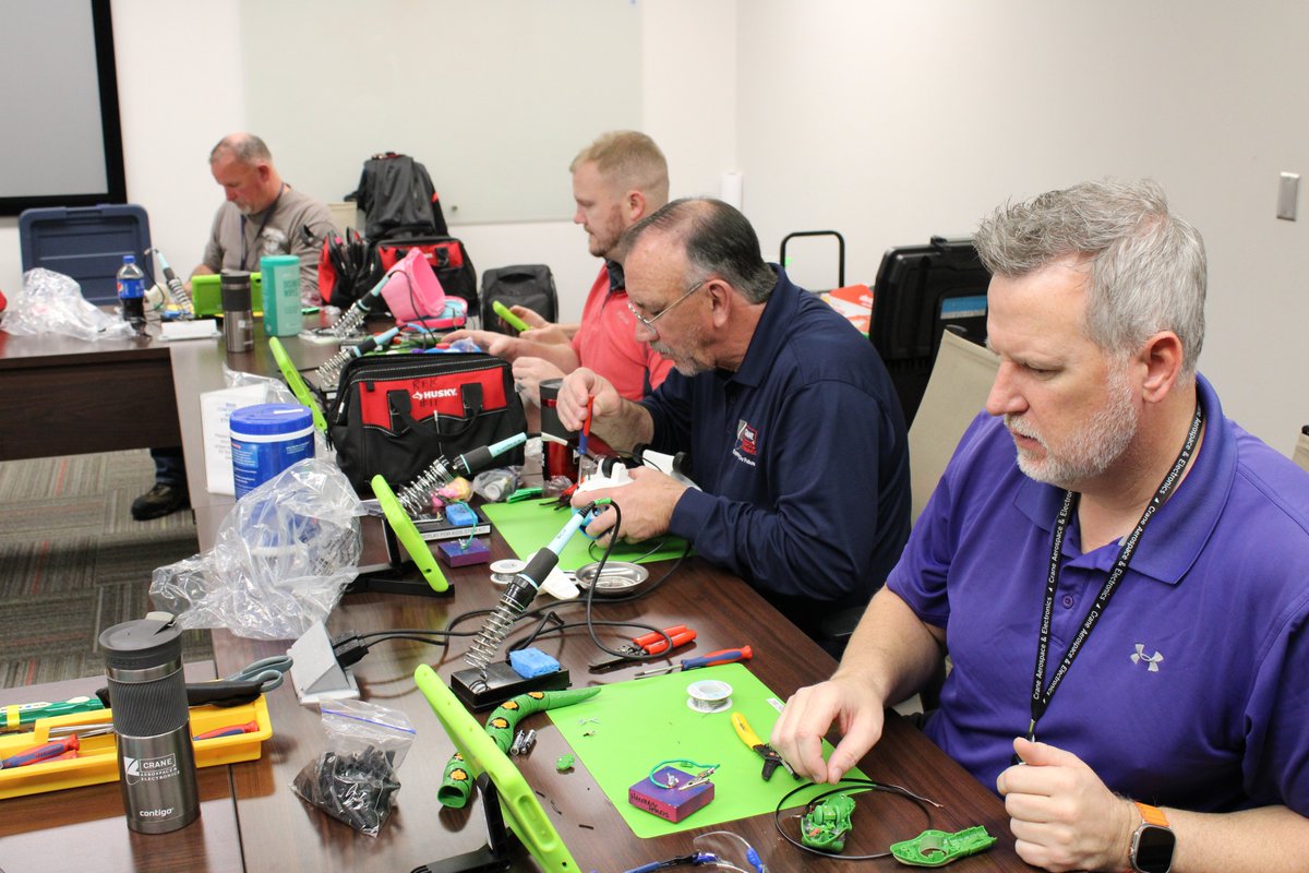 replayforkids's tweet image. We&apos;d like to thank the folks over at @CraneAE for the warm welcome last week, and the great teamwork they displayed adapting toys!