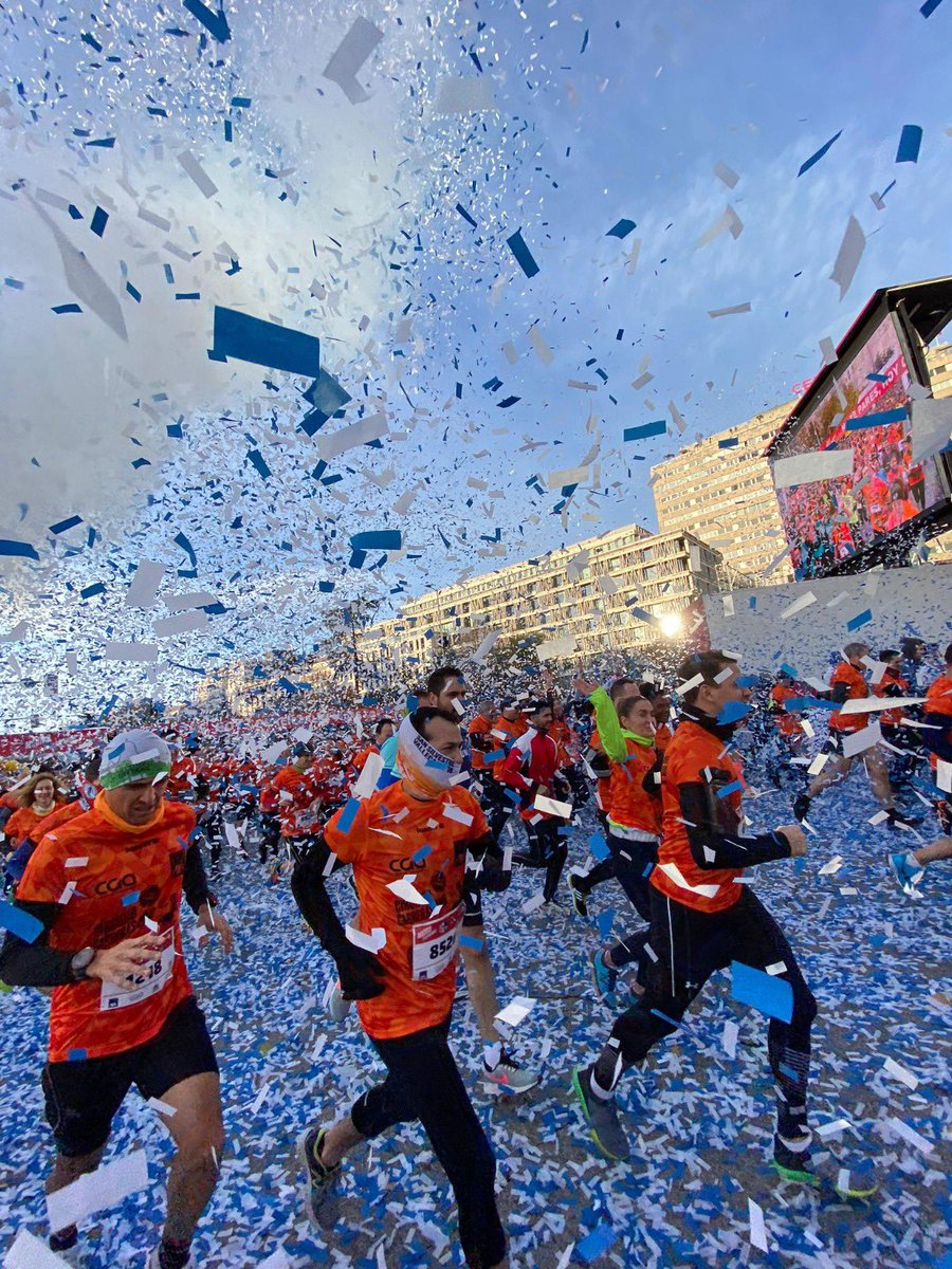 abaniaeventos's tweet photo. Ganas de que llegue ya el 20 de noviembre. ¿Adivináis por qué? ¡Es la décima vez que estaremos en la carrera Ponle Freno, uno de los clásicos eventos anuales de Abania! Repetimos en 2022...                                      #ponlefreno #carrera #confeti #EVENT #running https://t.co/PuOjFlYQWj