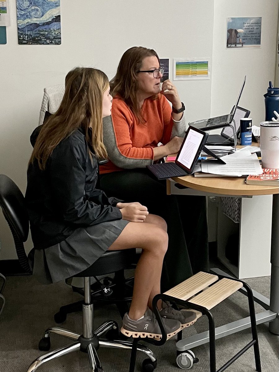 klundstromatmv's tweet photo. Walking through #MVMiddle, you can see ๐ students asking #realandrelevant questions, teachers partnering w/students 1:1 and teams of students learning together #timeontask #solutionseekers #designthinking #visiblethinkingroutines #TheMVSchool https://t.co/GSsM1cwpXb