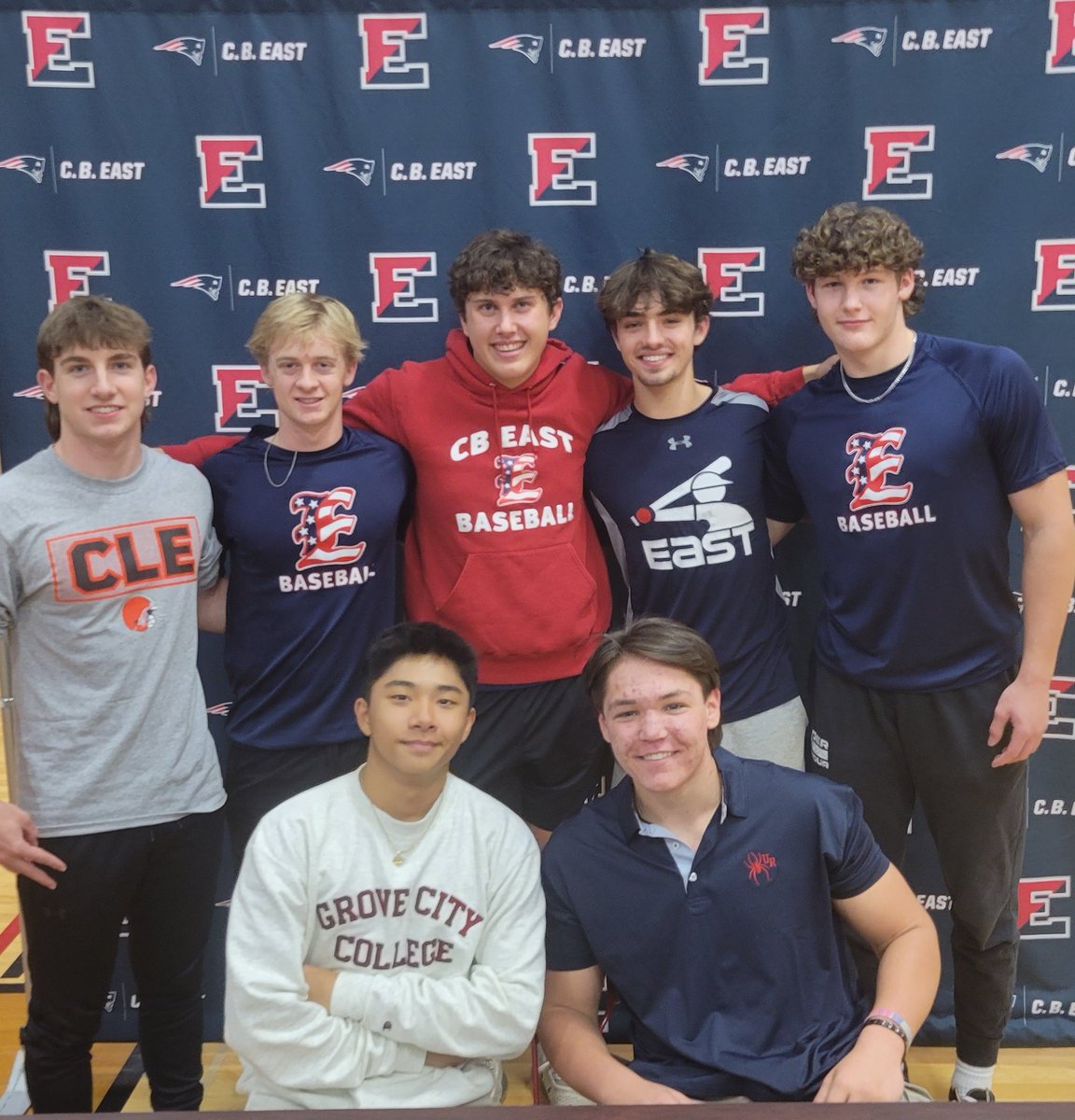 Congratulations to <a href="/typan2023/">Ty Pan</a> and @joeywilga2023 on their commitments to college!