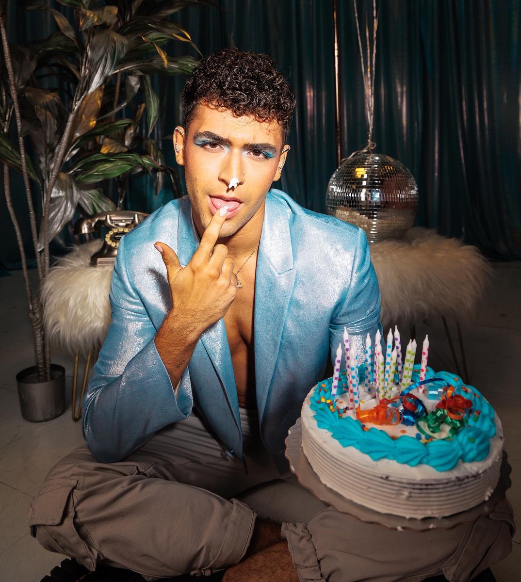 freaking twenty-two 🥳 #Birthday