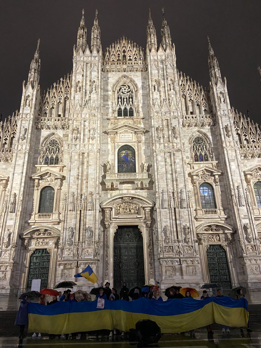 maslarussa's tweet photo. 265 day of Resistance in the square
#Milan #UkraineCommunity 🇺🇦🇮🇹 https://t.co/iFGFLE5VGo