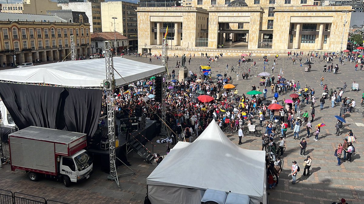 Éxito total el concierto de Dr. Krápula.