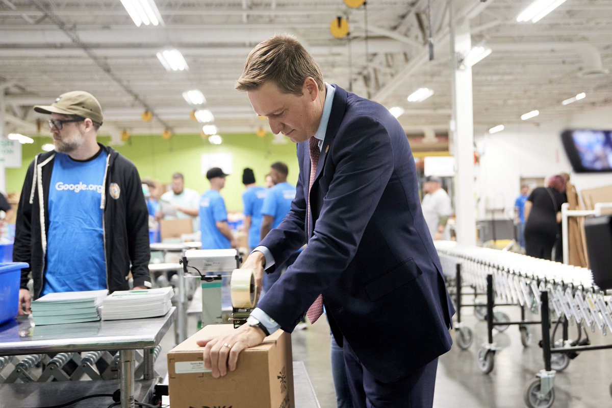 Thrilled that <a href="/Googleorg/">Google.org</a> is donating $250,000 to the Regional Food Bank of Oklahoma…and now it’s time for us to step up. To volunteer or donate, visit regionalfoodbank.org