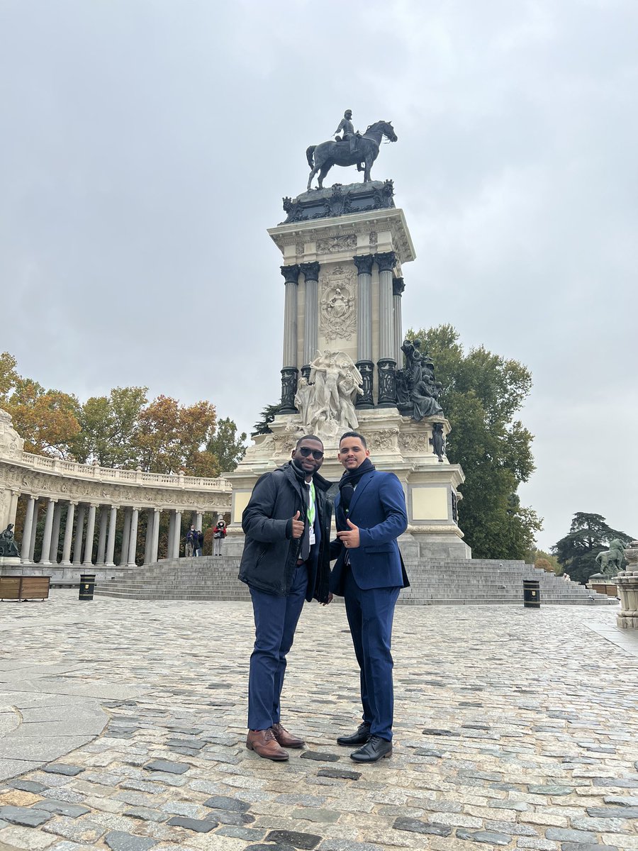 JoseMartinez360's tweet photo. La gratitud y humildad son los dos
pilares del crecimiento personal,
laboral y espiritual. https://t.co/f5Zw7USPib