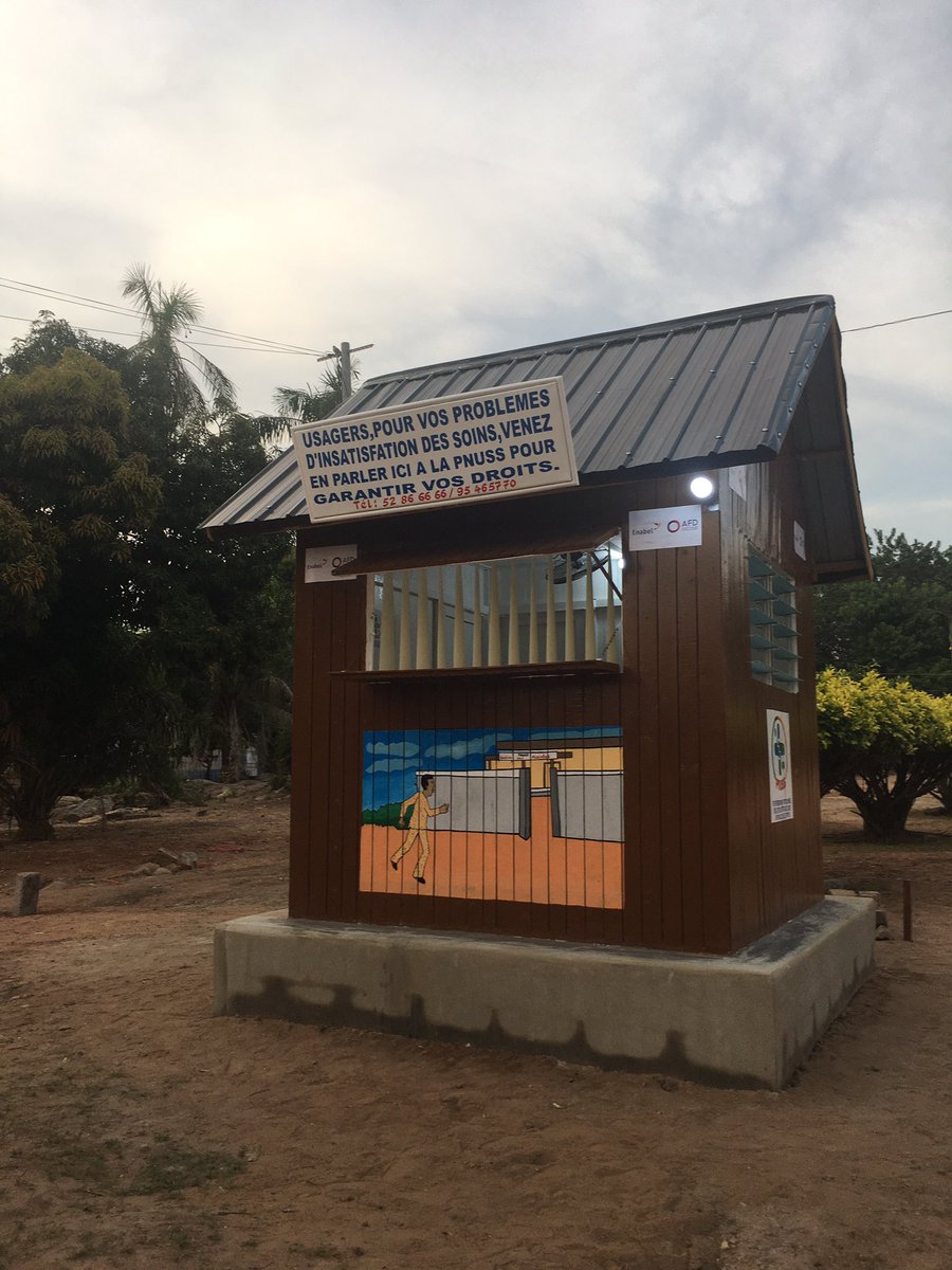 HardyBertrand's tweet image. Rencontre avec @RiouxRemy et les DG @Enabel_Belgium et @LuxDev_HQ des bénéficiaires du projet « ÉQUITÉ » d’appui au système de santé des Collines🇧🇯: un dialogue enrichissant et chaleureux ! Merci à @EnabelauBenin et à tous les participants ! #TeamEurope