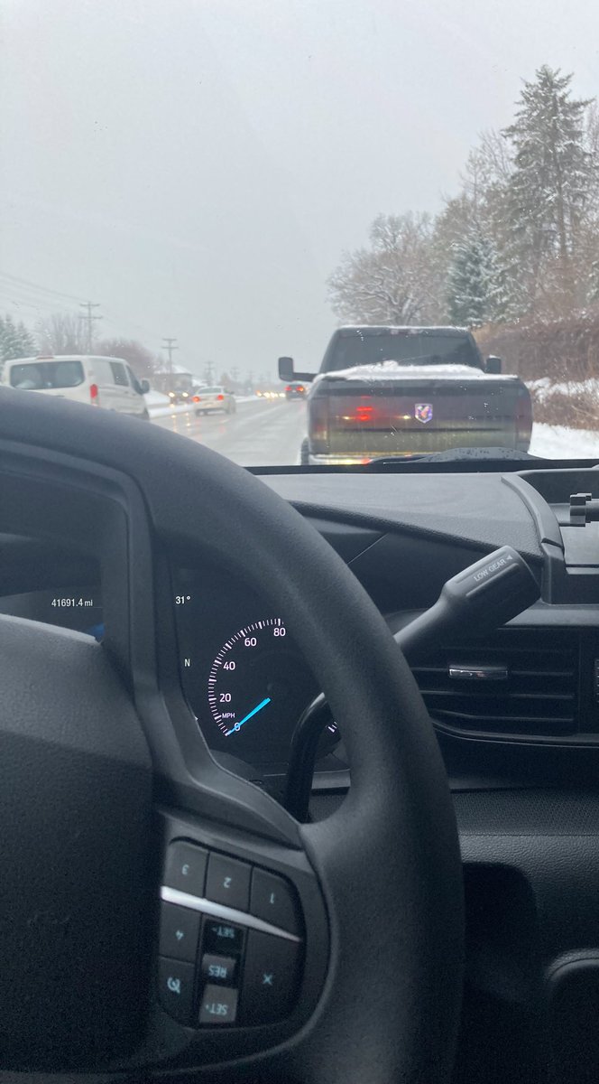ChaskaPD's tweet photo. Traffic stop for speeding. #CPDLive https://t.co/4dCCwaudku