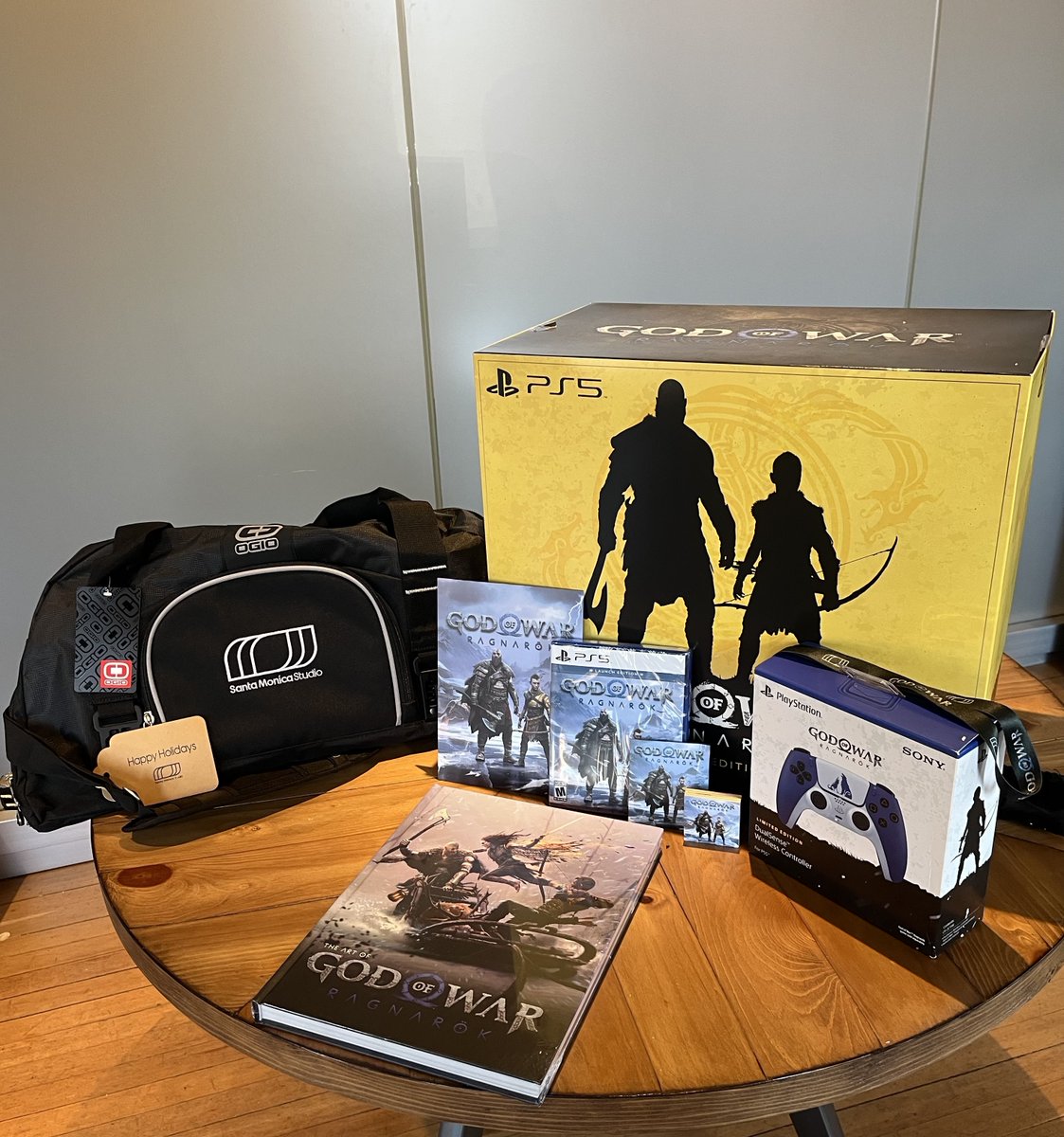 Thanks <a href="/SonySantaMonica/">Santa Monica Studio – God of War Ragnarök</a> for the swag!  Honoured to have worked with #GodofWarRagnarok with some of the best #gamedev.