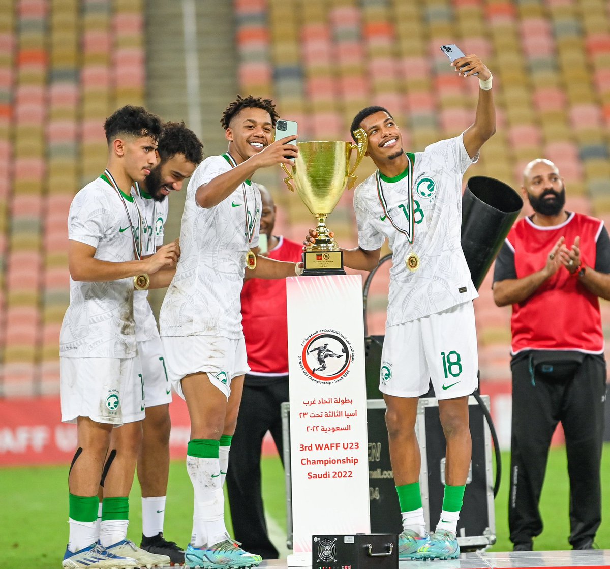 bander145's tweet photo. الف مبروك جمهور الاخضر🏆🇸🇦💚💚💚💚. https://t.co/BFX3CK7C2d