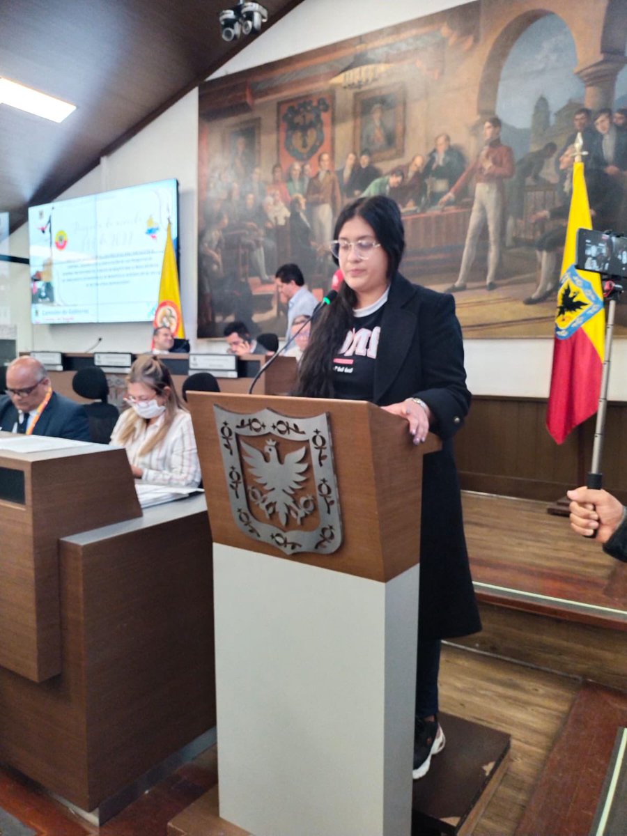 DemoLabCA's tweet image. Durante la discusión del Proyecto de Acuerdo 444 de 2022 en el @concejodebogota los jóvenes resaltaron la importancia de la labor de los cabildantes estudiantiles en la formación de niños, niñas y adolescentes en la construcción de una cultura política en la capital.