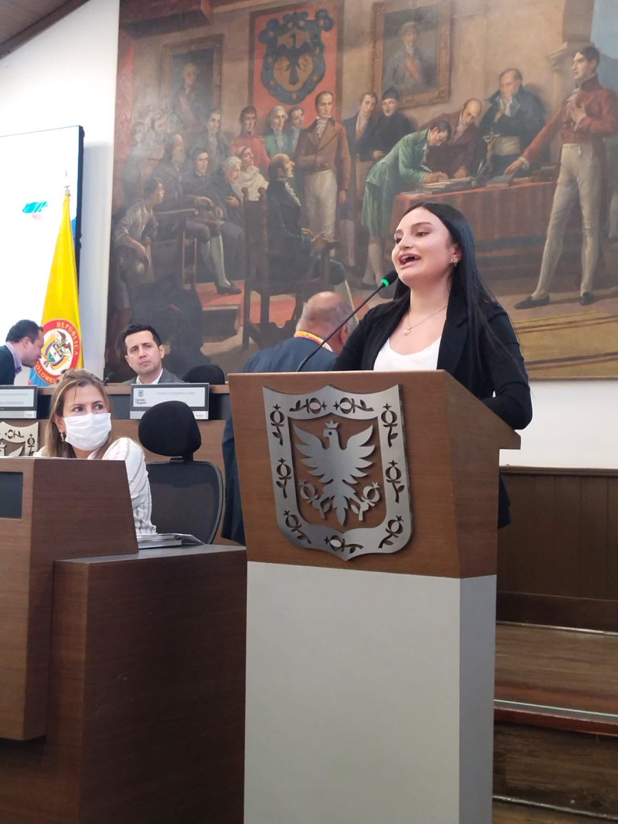 DemoLabCA's tweet image. Durante la discusión del Proyecto de Acuerdo 444 de 2022 en el @concejodebogota los jóvenes resaltaron la importancia de la labor de los cabildantes estudiantiles en la formación de niños, niñas y adolescentes en la construcción de una cultura política en la capital.