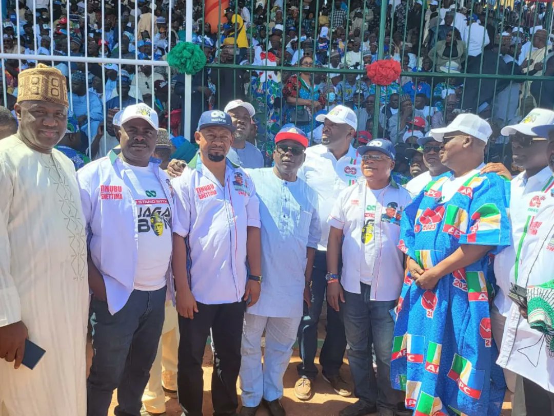 OpayemiDunni's tweet photo. I'm glad to have identified with the Asiwaju of our time earlier today in Jos alongside Agbaakin Olayinka Odufuwa and  Hon Oriyomi Onanuga (Ijaya) MHR At The Official Flag Off Asiwaju Bola Ahmed Tinubu @officialABAT Campaign In Jos, Plateau State Today 15th November, 2022. https://t.co/jip9lBO7Sy