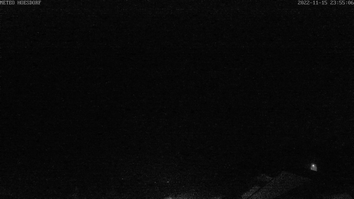Meteo_Hoesdorf's tweet photo. #Meteo Hoesdorf #Weather 15/11/2022 23:59hr _ mostly cloudy #Temp 11.9 #Windchill 11.9 #MaxTemp 13.4 at 14:53hr #MinTemp 7.3 at 00:00hr #UV 0.0 #Solar 0 W/M2 #Hum 95% #Baro 999.5 Falling #Wind 0.2 SE #RainToday 6.2 https://t.co/2eUiX9Qa1X