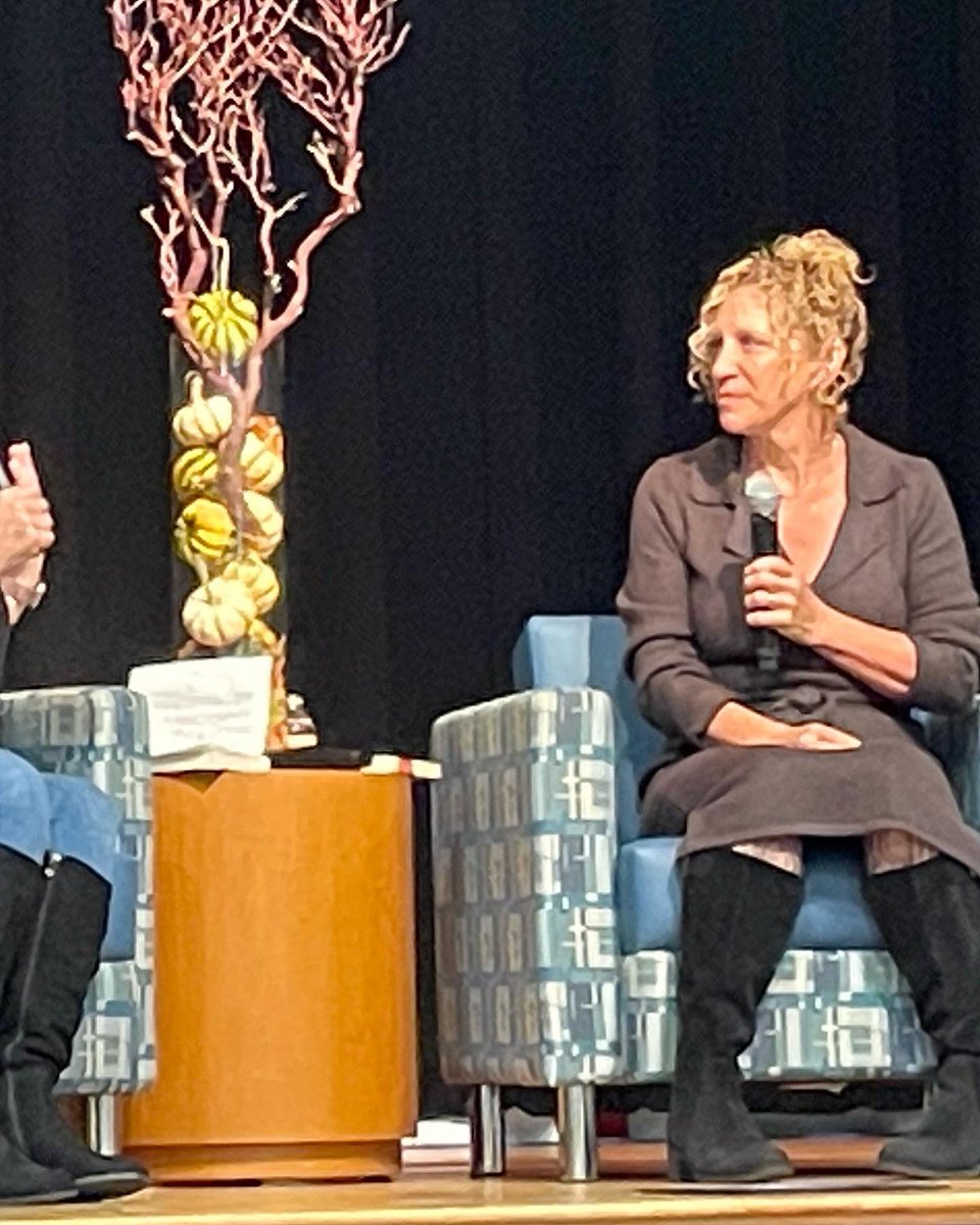 A week ago I had the honor of sharing CLIPPED at the Katz JCC as part of the Jewish Book Festival! Met fantastic people and sold out of my books! It was a dream! #amwriting #writingcommunity #memoir #momlife #author #mompreneur #book #BookTour  #jewishbookfestival