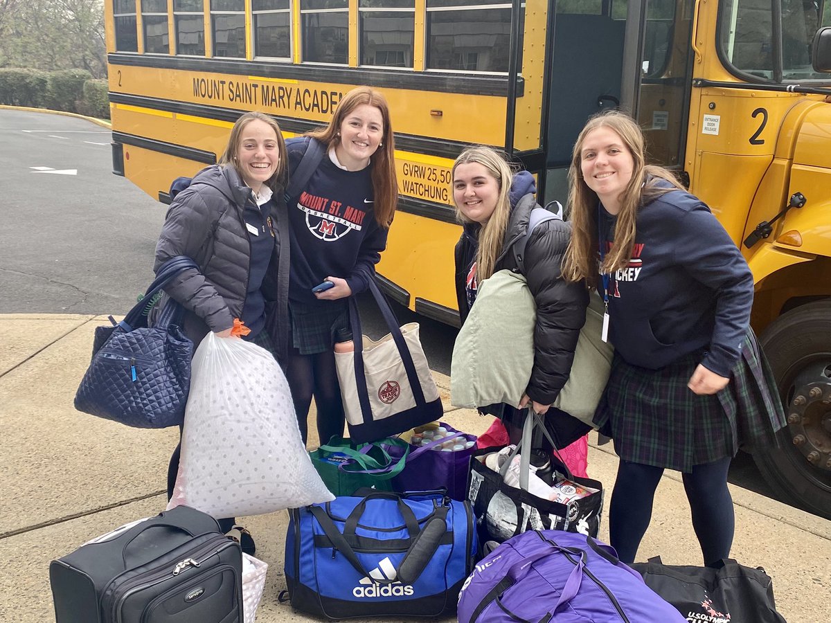 Our Peer Ministry leaders are off to Kairos to inspire their peers this week! Please pray 🙏 that our Mounties will grow in faith and have a fabulous time experiencing Mount sisterhood!