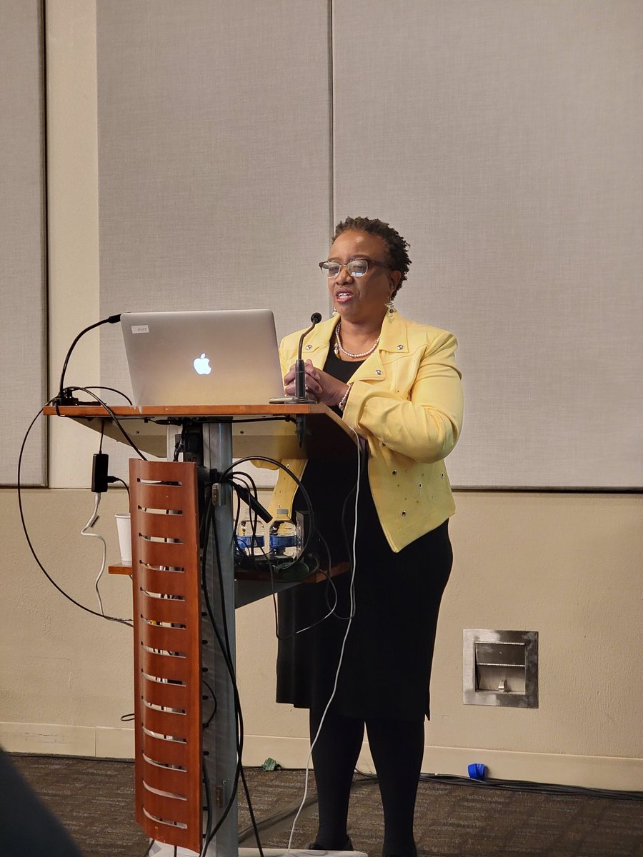 FordVersyptLab's tweet photo. Dr. Christine Grant, President of AIChE @ChEnected, gave a fantastic kenote talk at the @aichewic brunch at #AIChE2022 #AIChEAnnual @stemresilience @DrGrantEmpowers https://t.co/bXl0y4vtQM