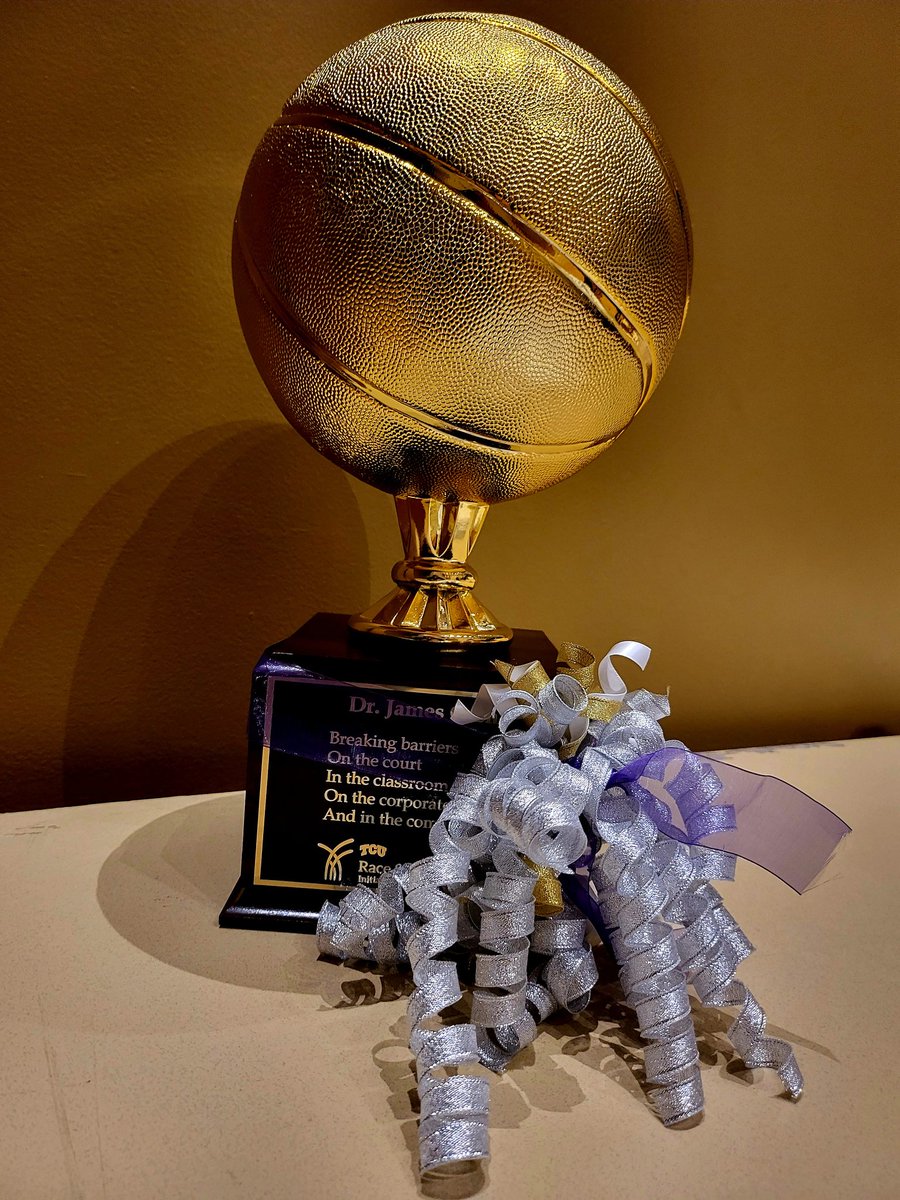 FUAIII's tweet photo. The Office of Diversity and Inclusion at @TCU took part in the university-wide celebration honoring the impact and legacy of Dr. James Cash, first African American basketball player at TCU and tenured professor at #Harvard!
ππΈπ€
#BuildingTCUCommUNITY #DrFlorencioUArandalll https://t.co/AUrLPF1E48