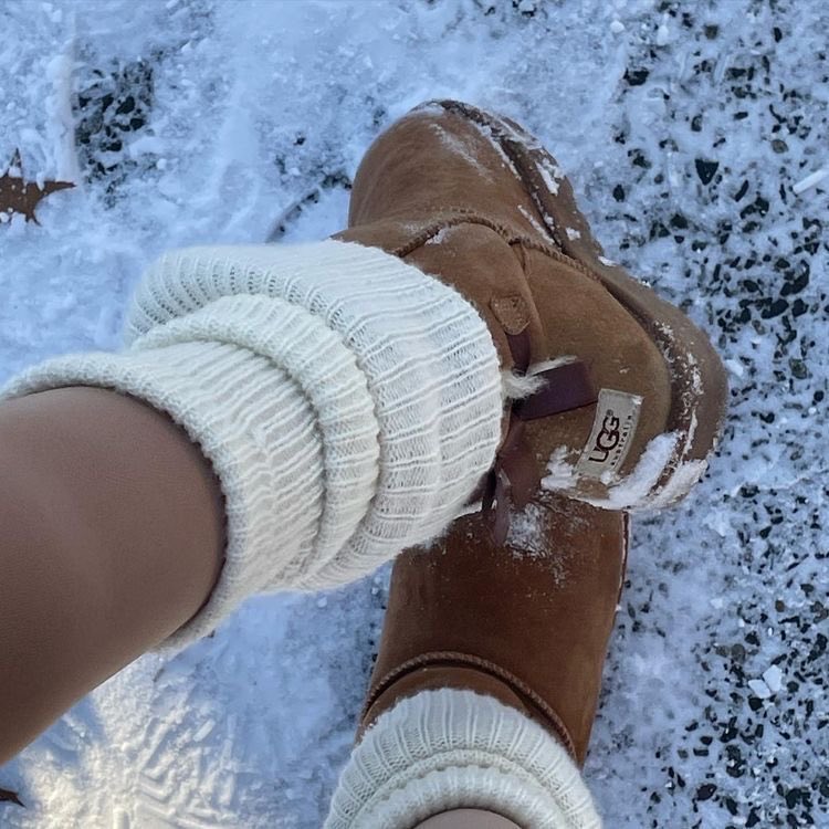 SelectOutfit's tweet photo. ugg season https://t.co/Tyqk6aaz5k
