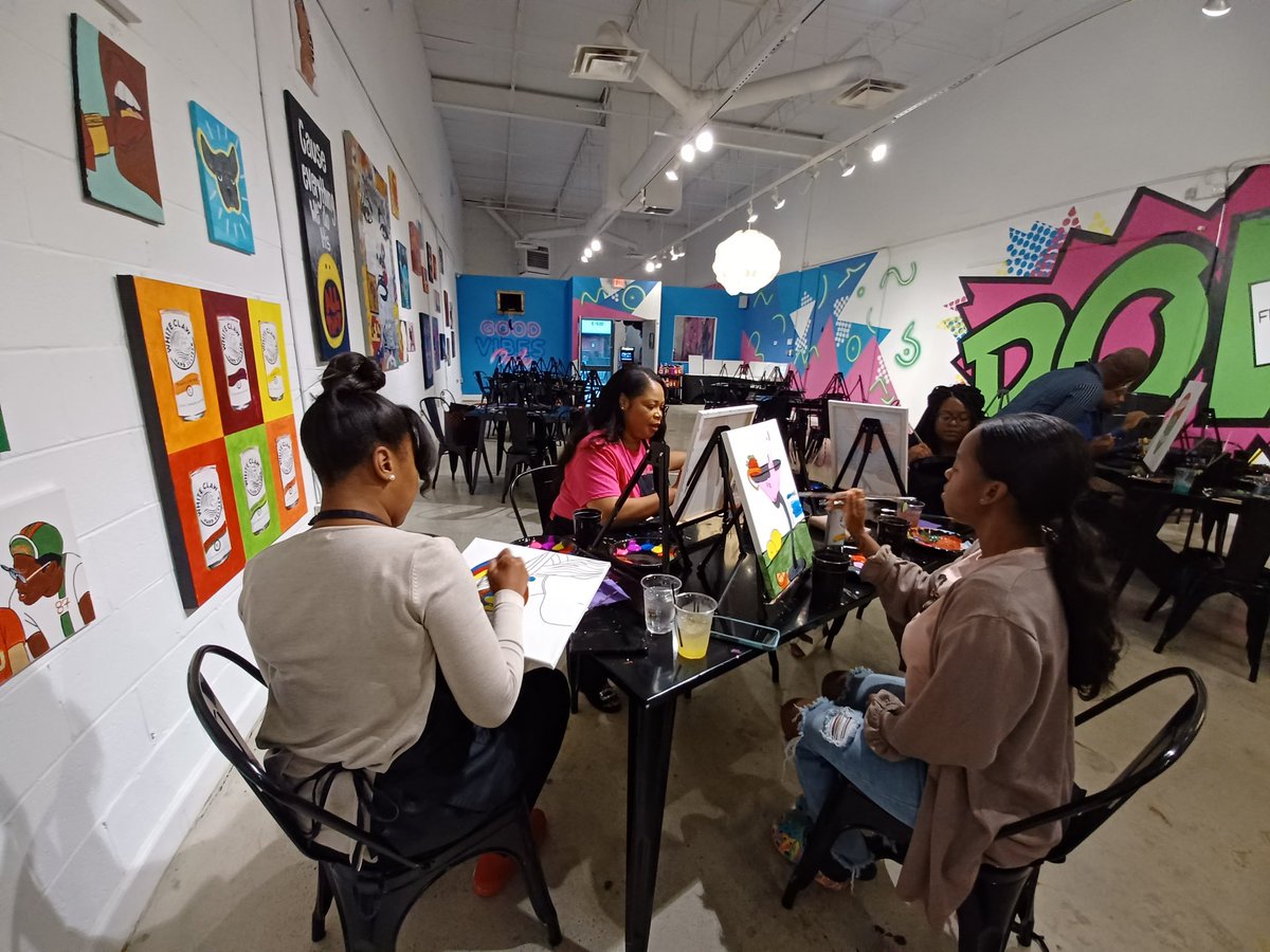 nbmbaahq's tweet photo. We had a great time during our staff outing at @DineDesignatl! 🔥🙌🏾
If you’re in the Atlanta area, be sure to visit this wonderful #BlackOwnedBusiness. 🎨
#NBMBAA #TheBlackMBA #supportblackownedbusinesses #DineAndDesign #paintandsip https://t.co/l7aXIybbOo